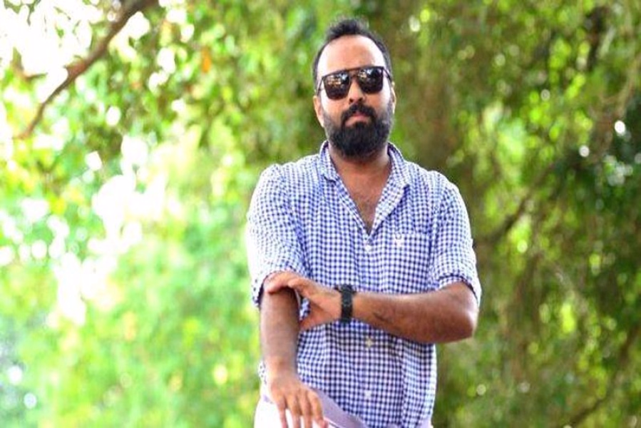 ‘സുരേഷേട്ടൻ അടുത്ത തവണ സ്വതന്ത്രനായി മൽസരിക്കൂ തൃശ്ശൂർ ഞങ്ങൾ തരും-ഒമര്‍ ലുലു